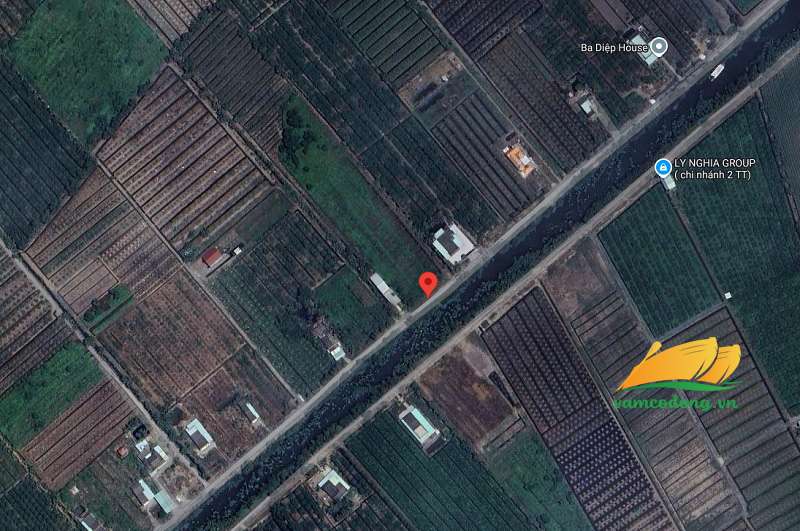 27.440.01 4279m2 đất vườn MT Kênh T2